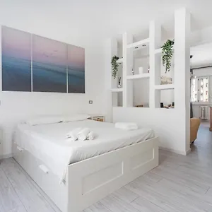 Appartamento Life, Milano