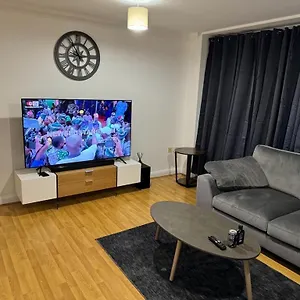 Luxury Apartment Dagenham